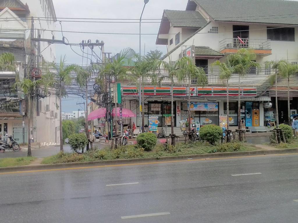 The Bed Hotel Pattaya Exterior foto